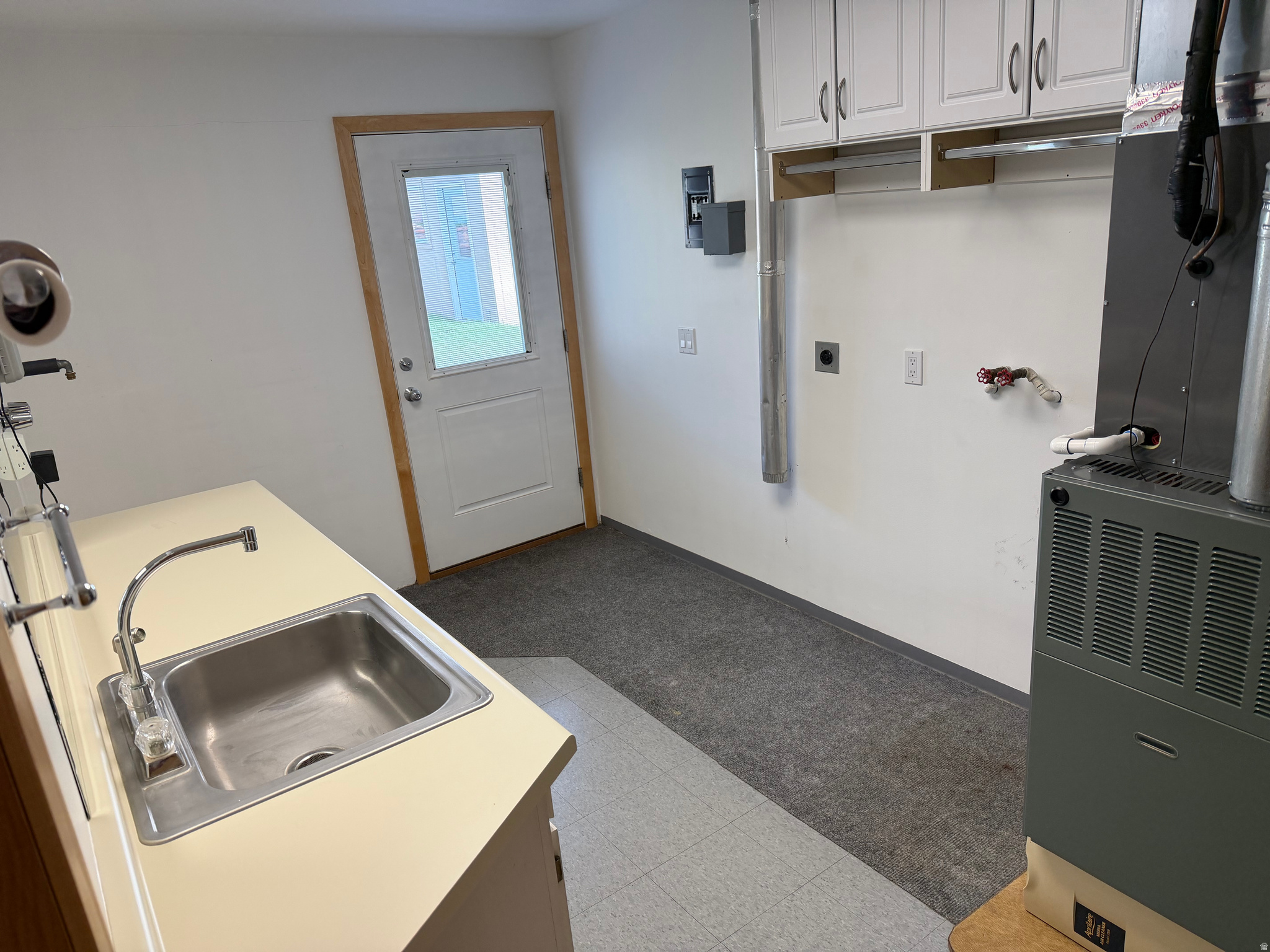 LORAN HEIGHTS ADD - Residential