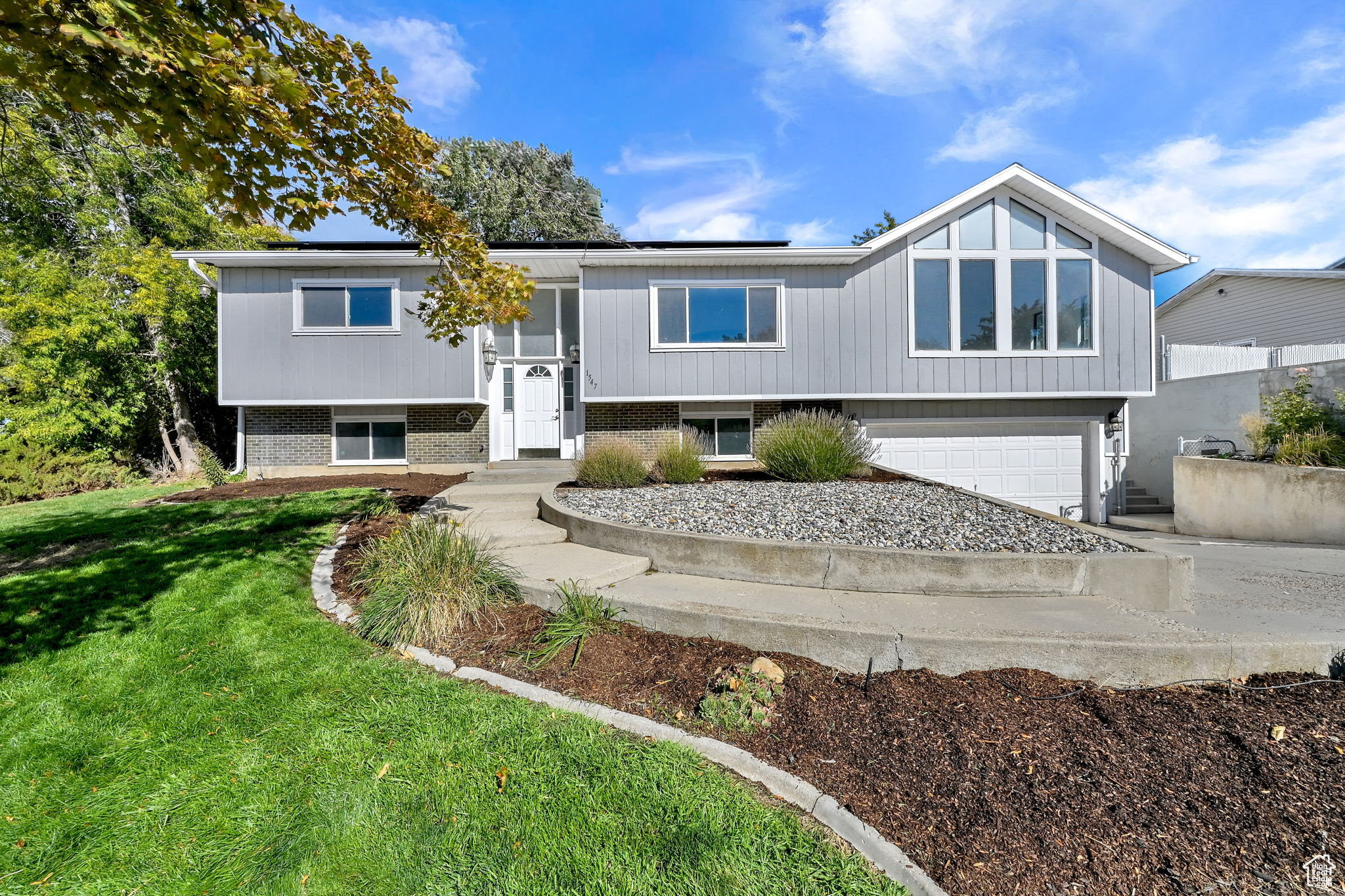 BELMONT HEIGHTS - Residential