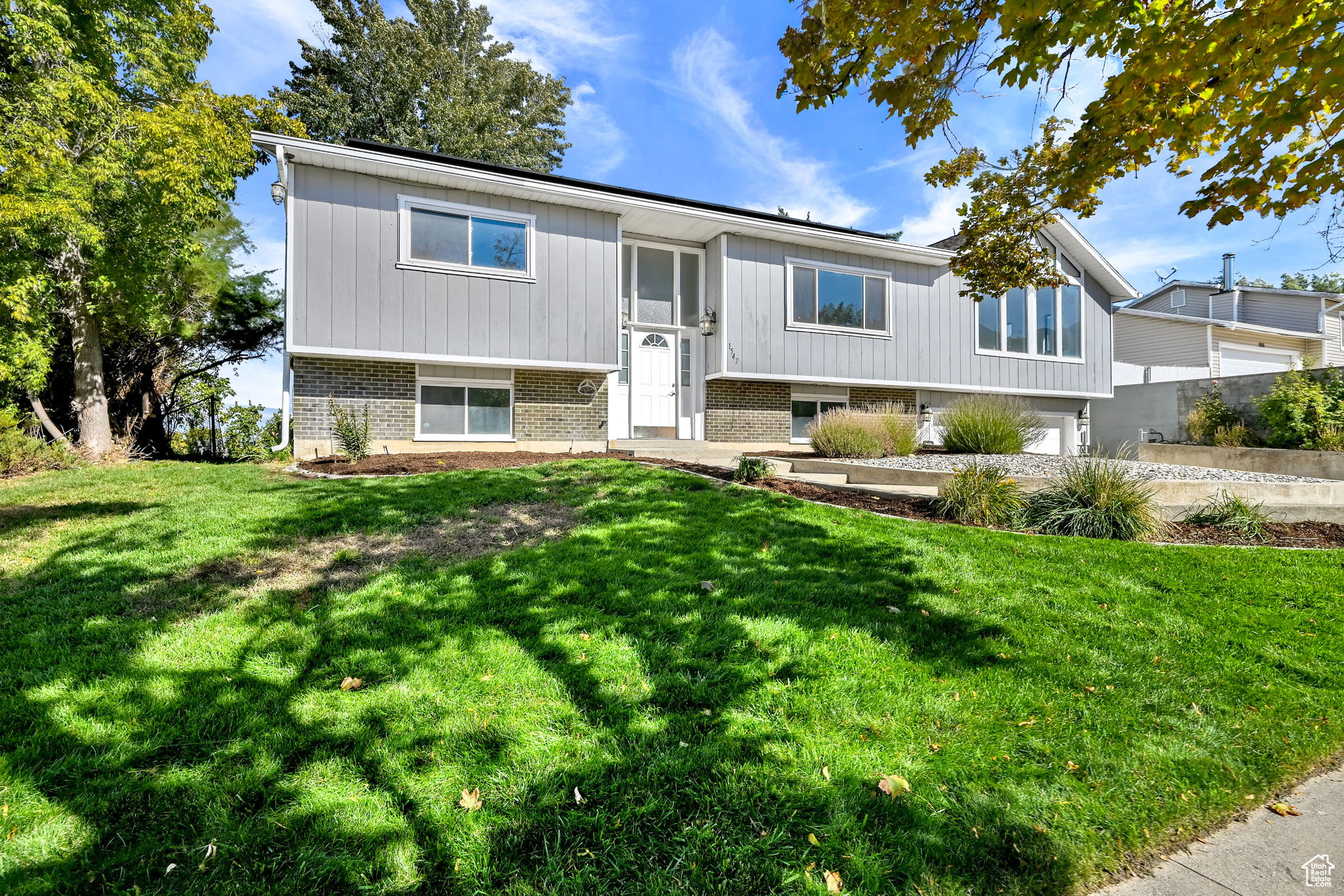 BELMONT HEIGHTS - Residential