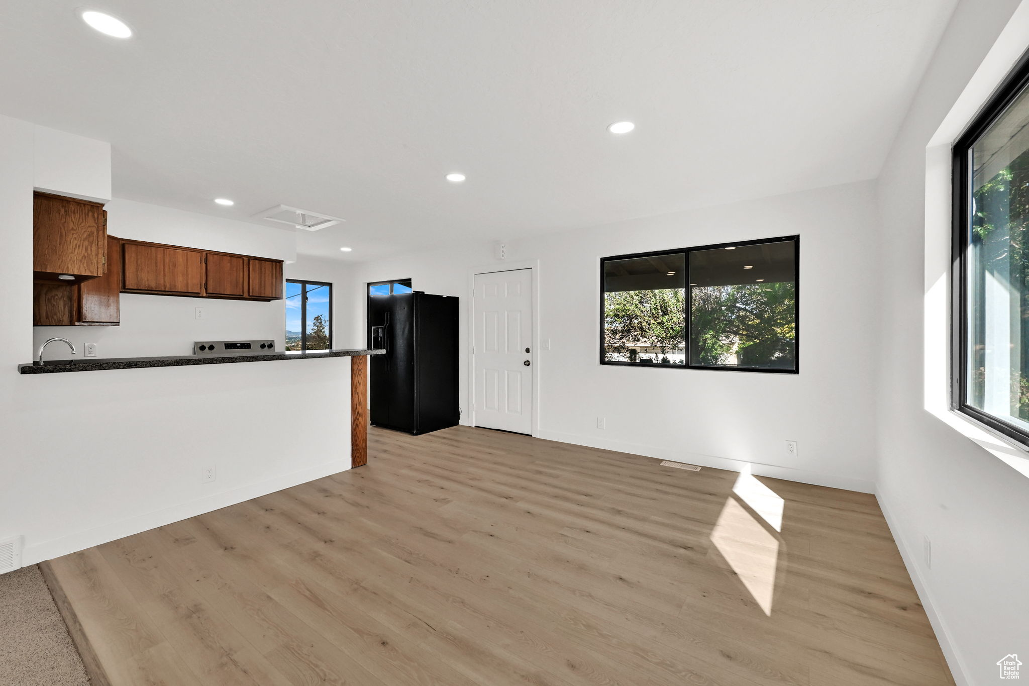 BELMONT HEIGHTS - Residential