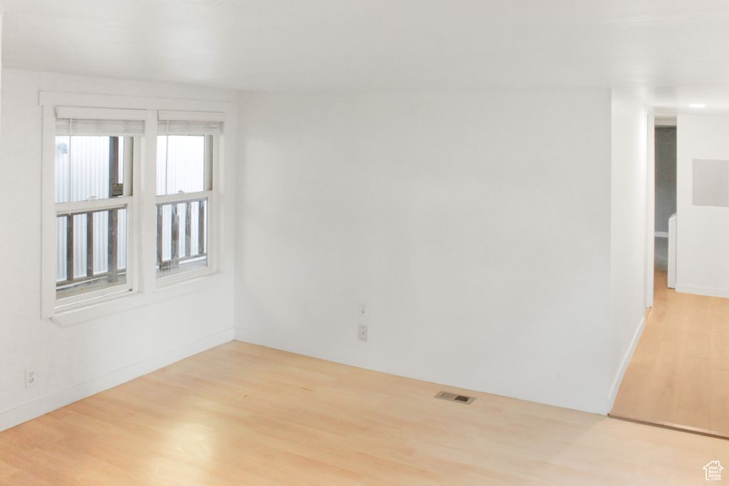 Photo of 260 E 1100 N, North Salt Lake, UT 84054 (MLS # 2118371)