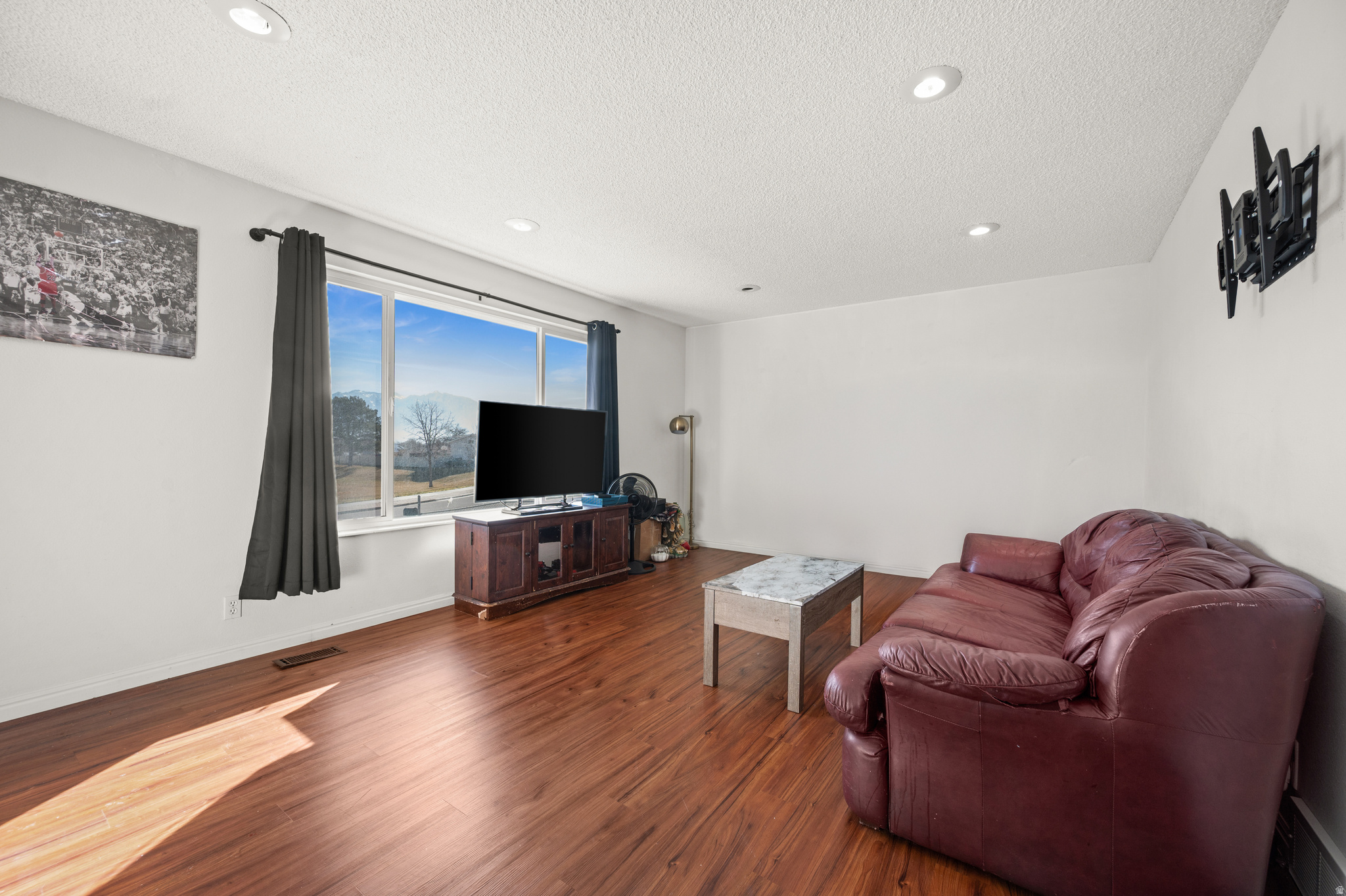 DIXIE VALLEY - Residential