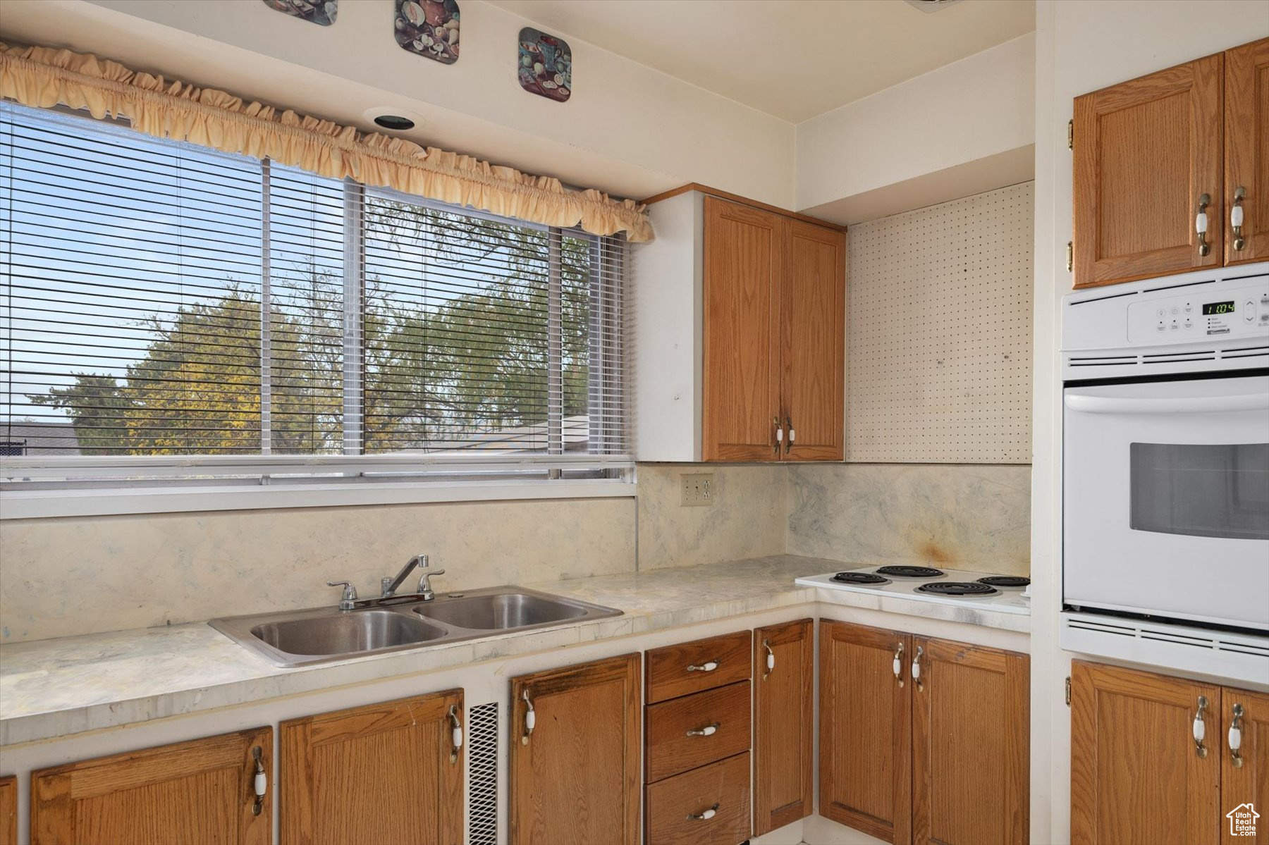 1833 W 6020, Taylorsville, Utah image 8