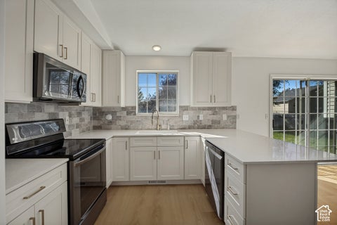 Photo of 1123 W 2450 N, Clinton, UT 84015 (MLS # 2189696)