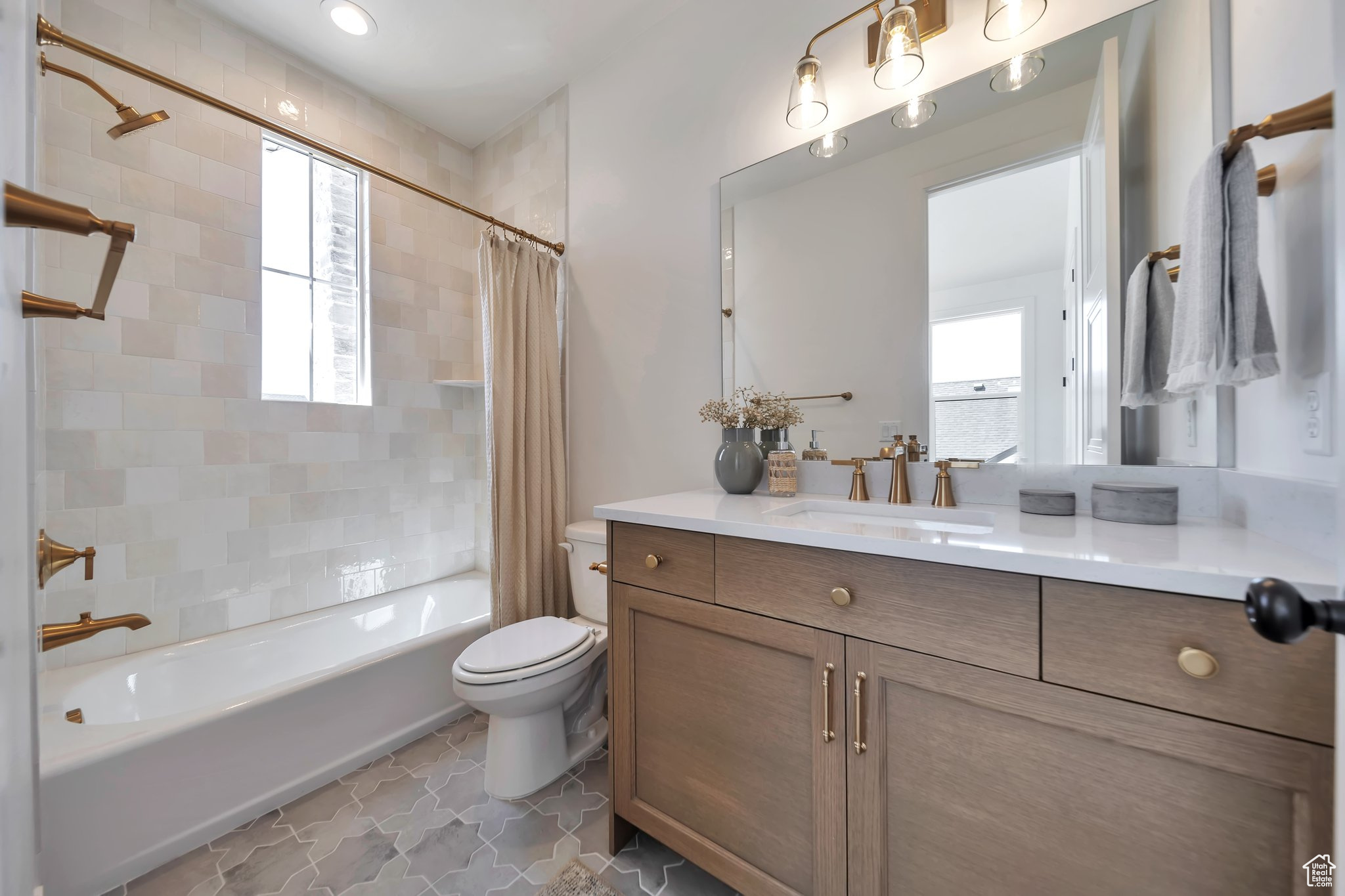 ORCHARD HEIGHTS - Residential