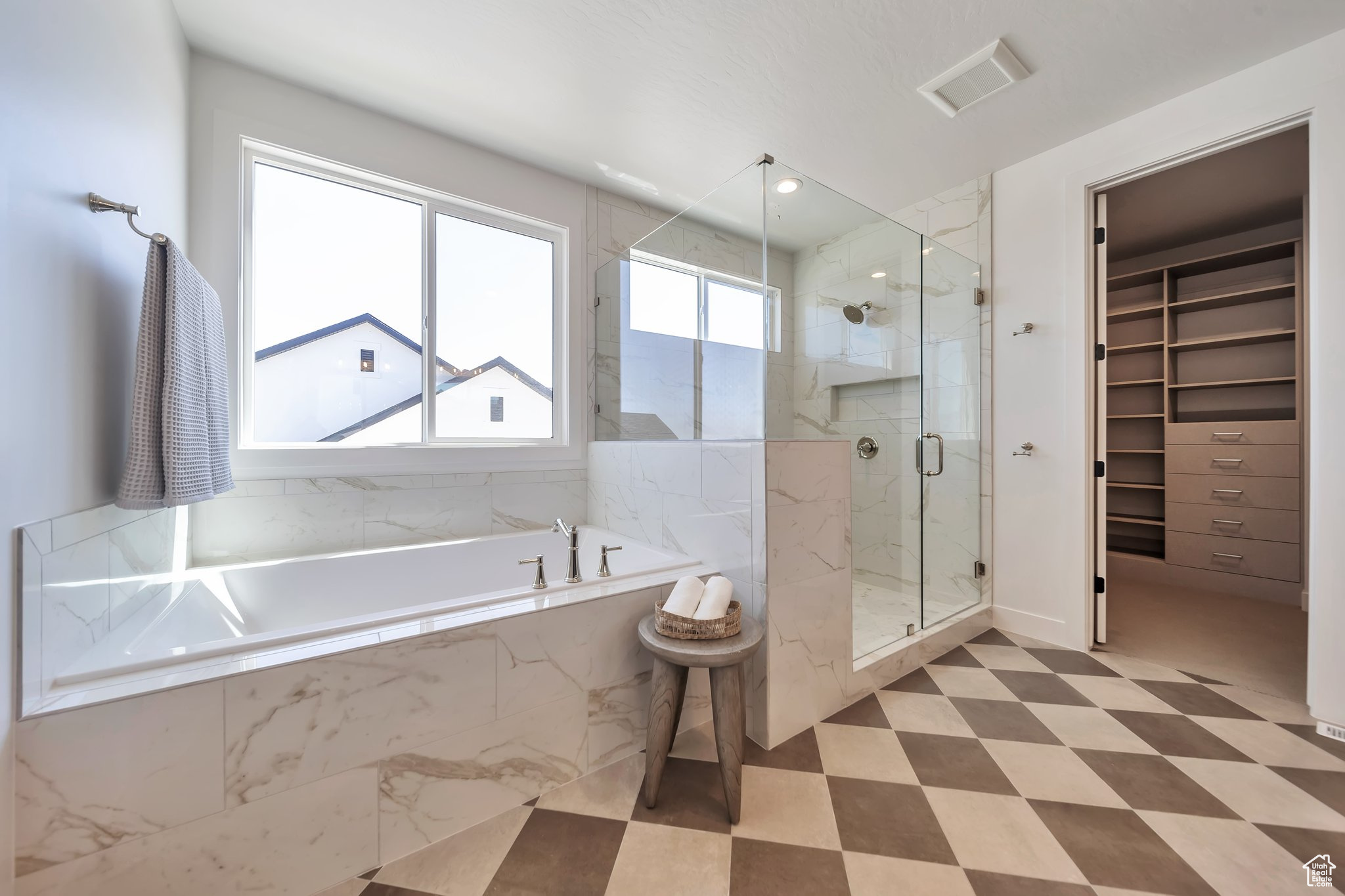 ORCHARD HEIGHTS - Residential