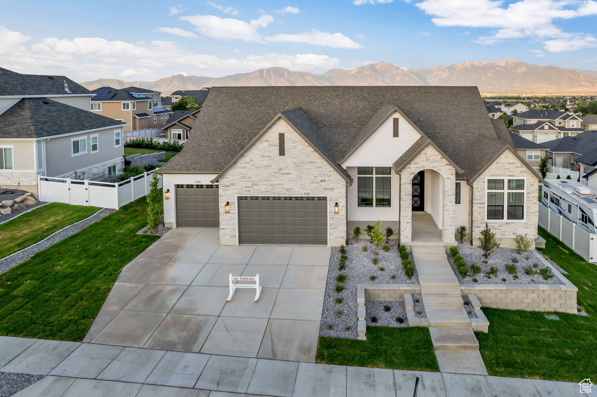 ORCHARD HEIGHTS - Residential