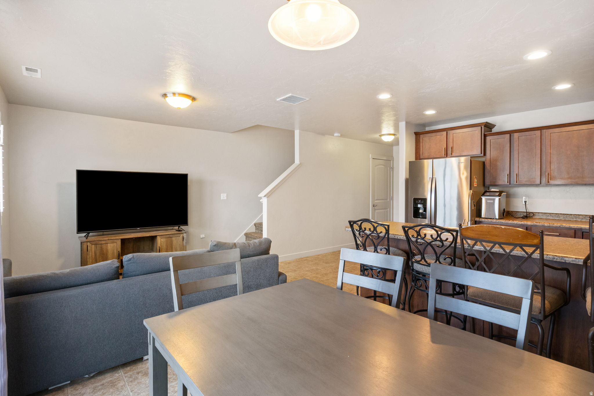 ANGEL STREET TOWNHOM - Residential