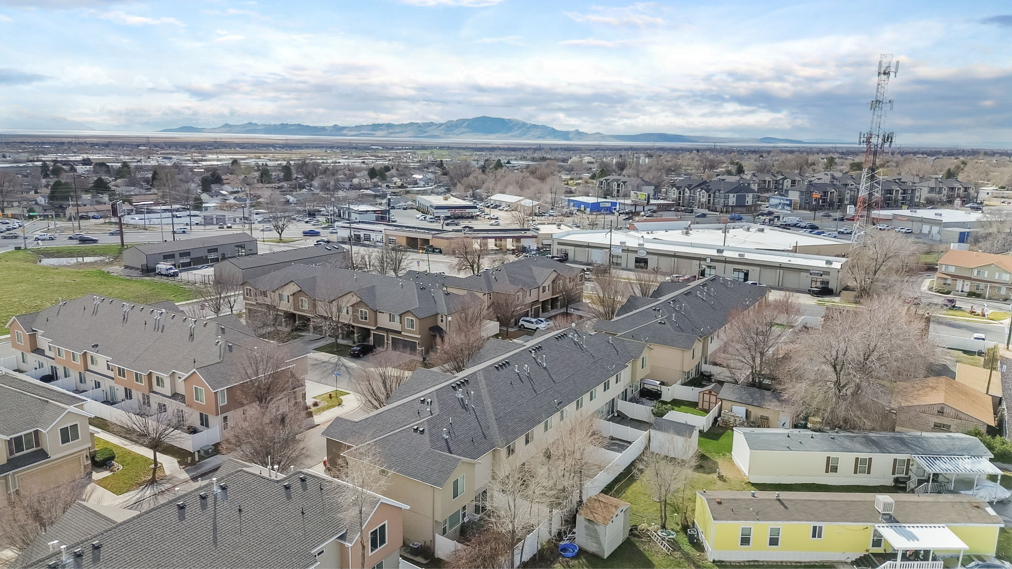 ANGEL STREET TOWNHOM - Residential