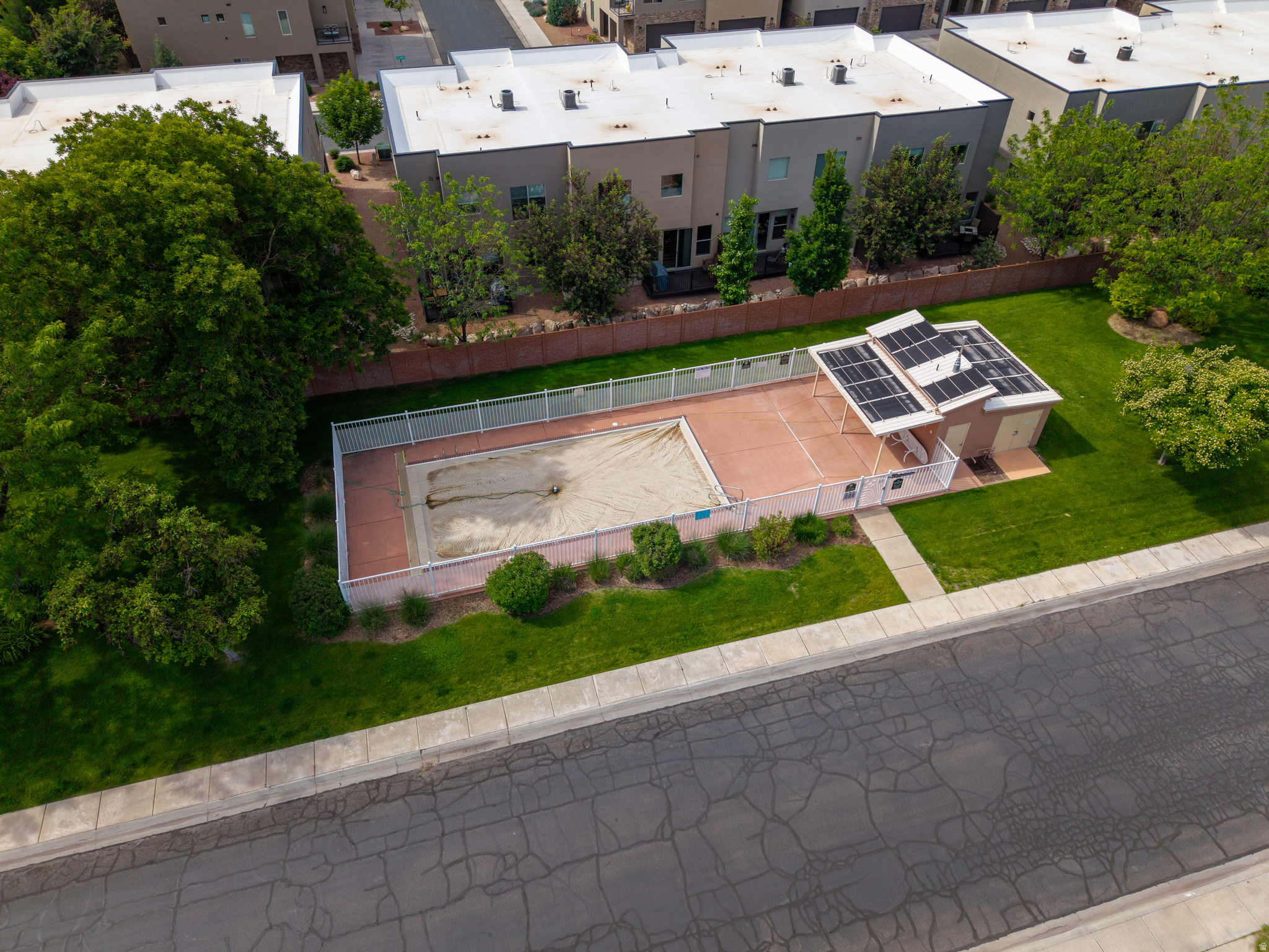 ORCHARD VILLA - Residential