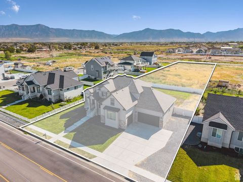 Tiny photo for 2044 S 4300 W, Taylor, UT 84401 (MLS # 2105180)