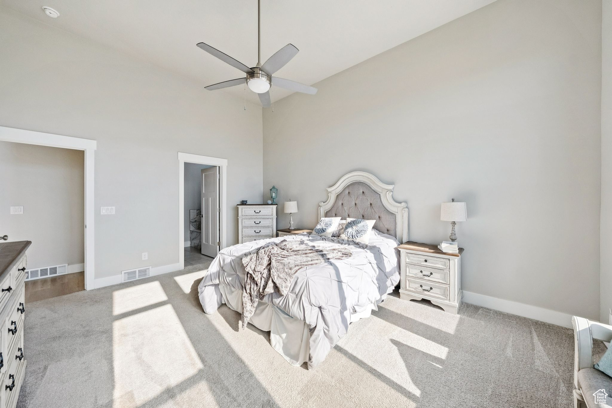 SUNSET EQUESTRIAN CL - Residential