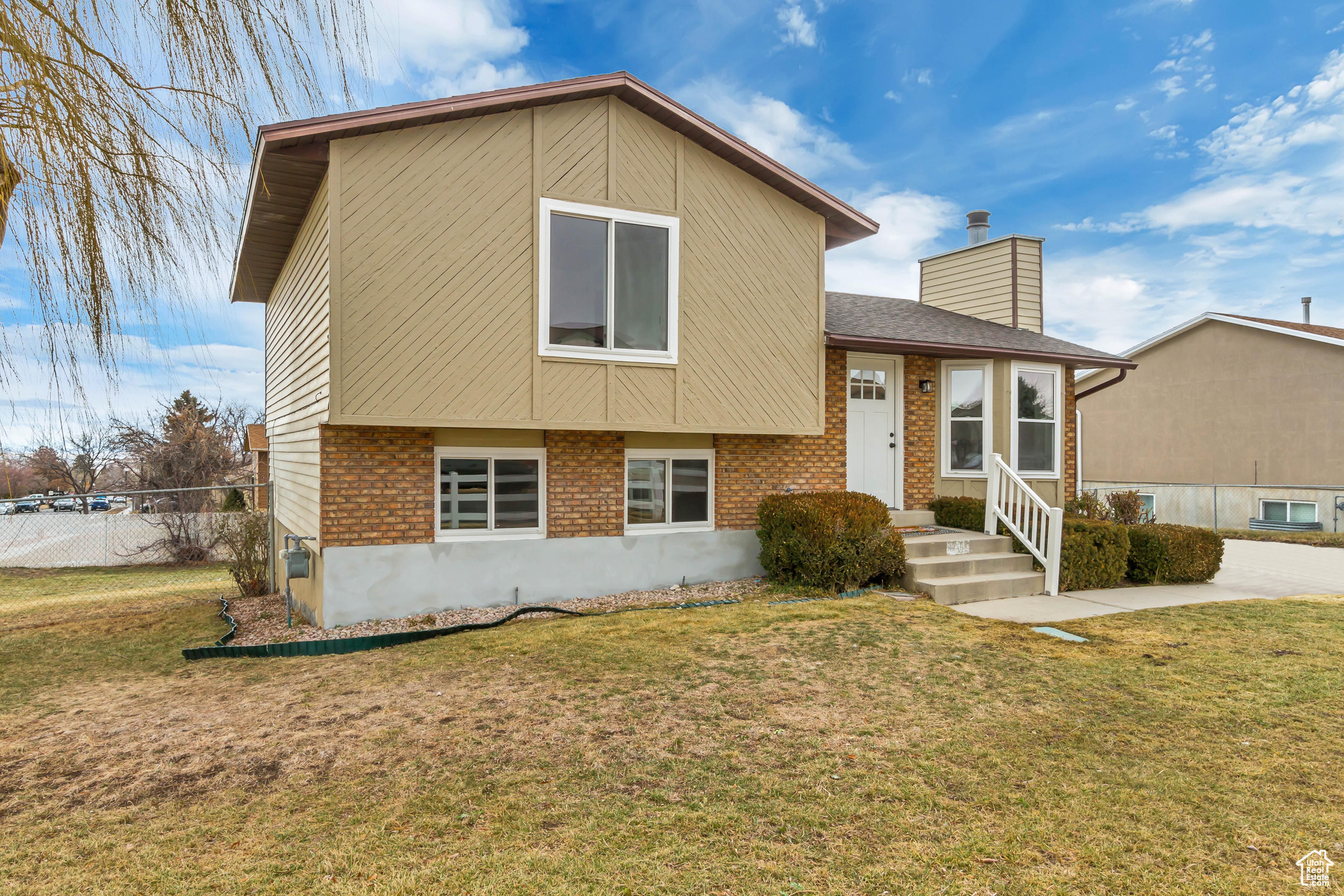 Beautiful remodeled West side Home!  Corner lot, amazing location, and freshly primped for a Move-In ready finish.  Sq ft shown is from the tax data drawing, Sellers Trust has members that are licensed agents. Call your agent today for a private showing! New paint, floors, bathrooms, kitchen, also Furnace and A/C are brand new.