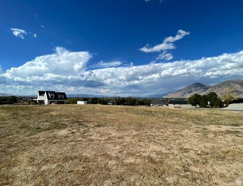 Tiny photo for 683 W OVERLOOK RIDGE CIR, Mapleton, UT 84664 (MLS # 2115372)