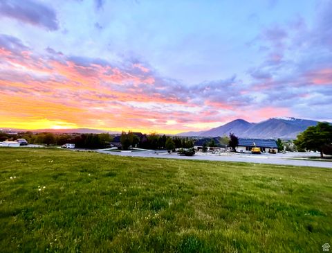 Tiny photo for 683 W OVERLOOK RIDGE CIR, Mapleton, UT 84664 (MLS # 2115372)