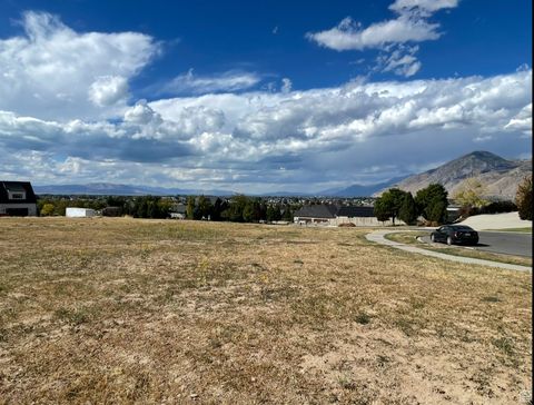 Tiny photo for 683 W OVERLOOK RIDGE CIR, Mapleton, UT 84664 (MLS # 2115372)