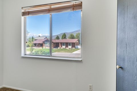 Tiny photo for 117 S 580 E, Midway, UT 84049 (MLS # 2158616)