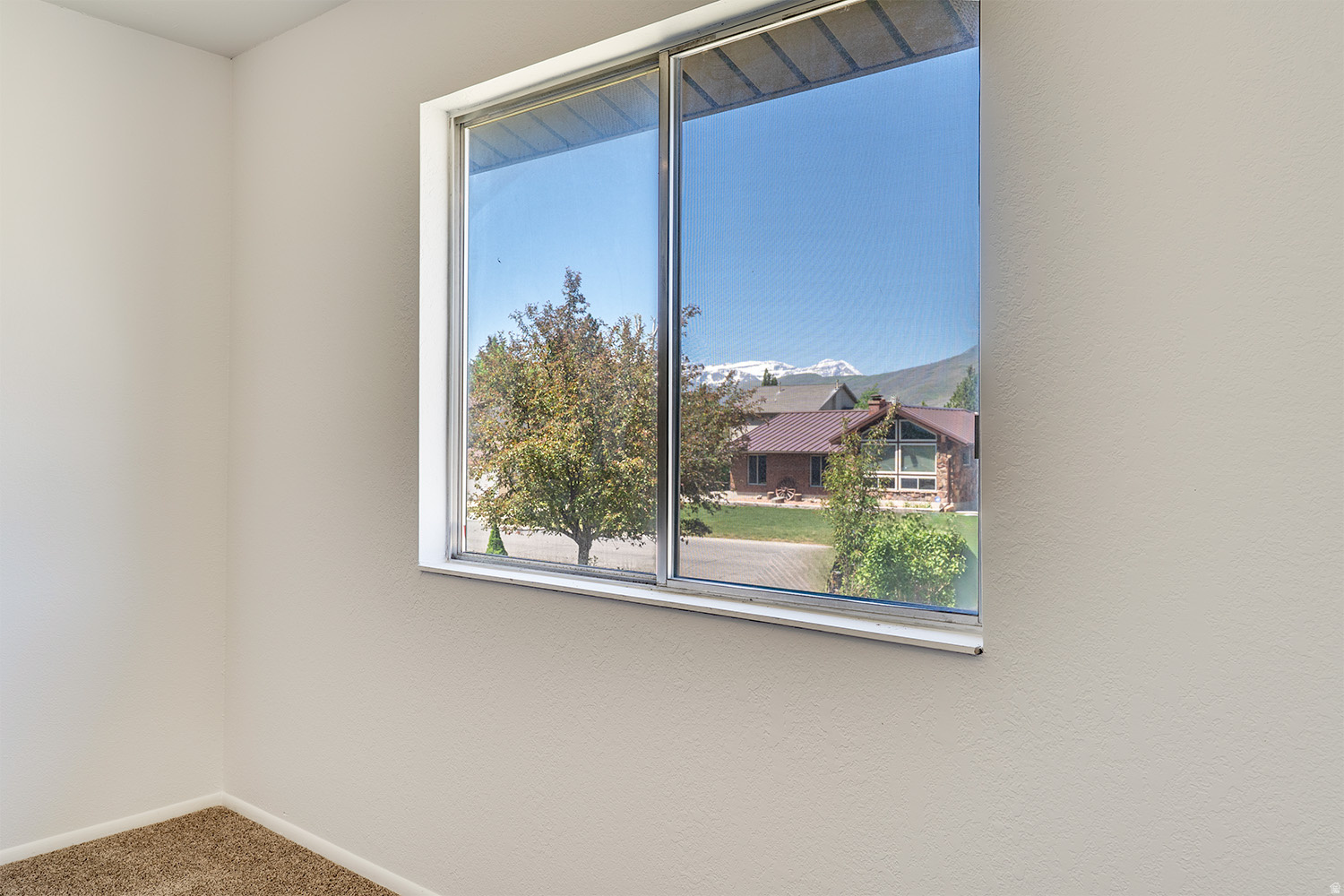 MIDWAY LANE - Residential