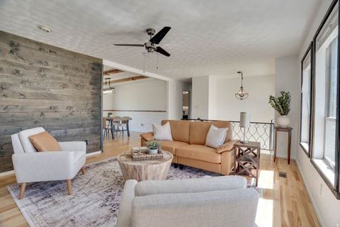 Tiny photo for 117 S 580 E, Midway, UT 84049 (MLS # 2158616)