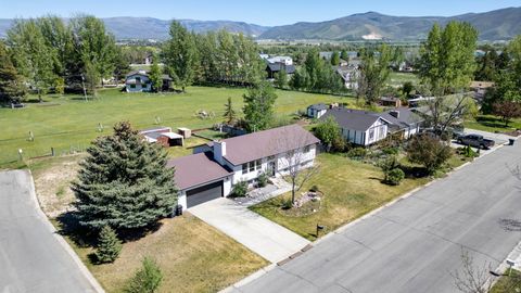 Tiny photo for 117 S 580 E, Midway, UT 84049 (MLS # 2158616)