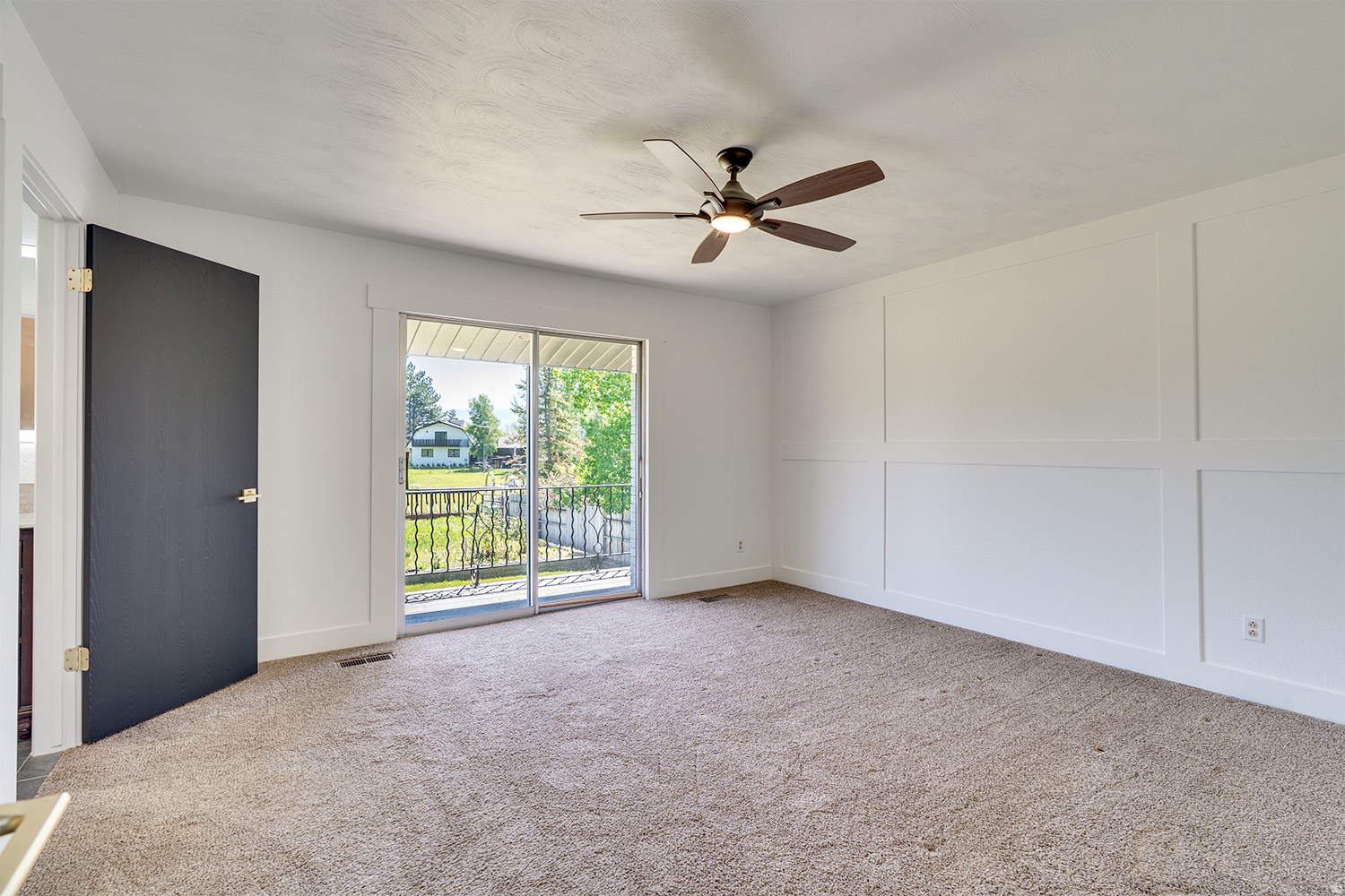 MIDWAY LANE - Residential