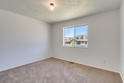 Tiny photo for 117 S 580 E, Midway, UT 84049 (MLS # 2158616)