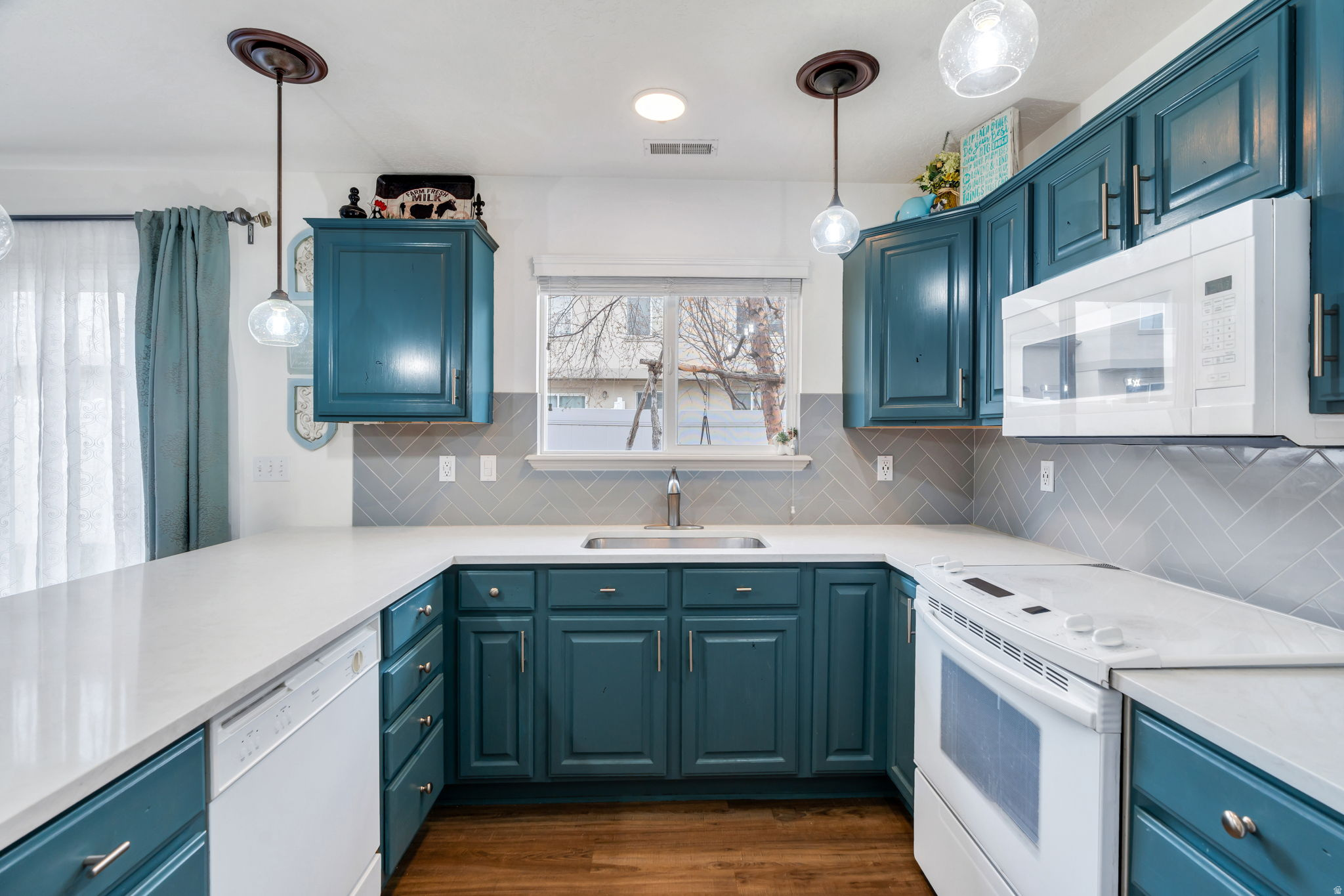 COOPERS HOLLOW PUD PHASE 1 - Residential