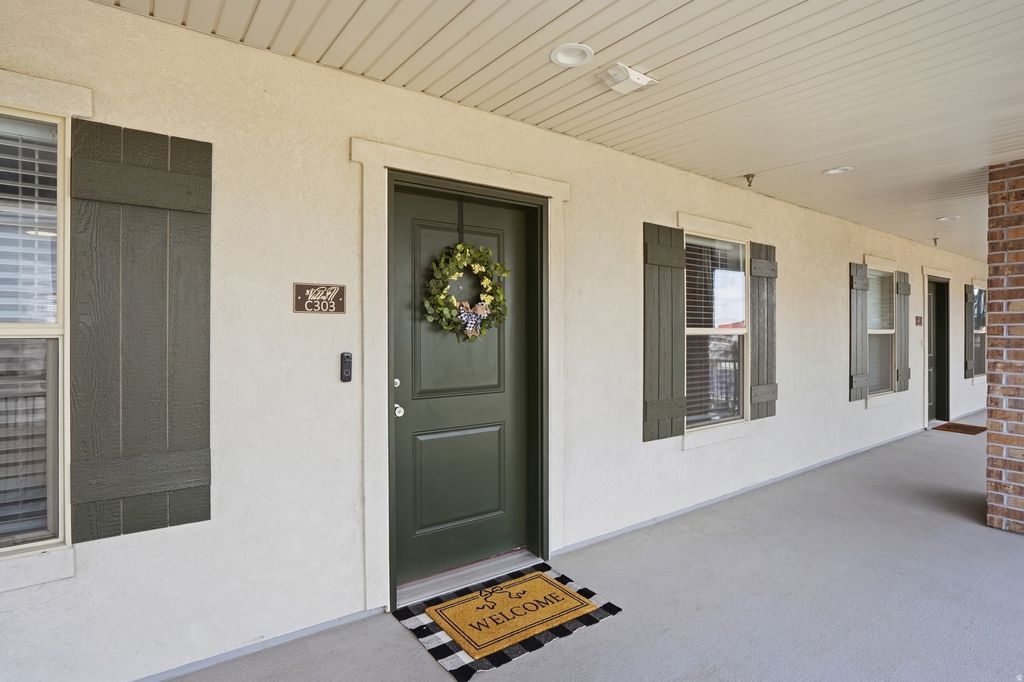 Photo of 1140 W 950 N #C303, Orem, UT 84057 (MLS # 2156516)