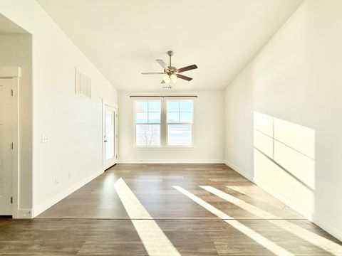 Tiny photo for 419 N 360 W, Vineyard, UT 84059 (MLS # 2126382)