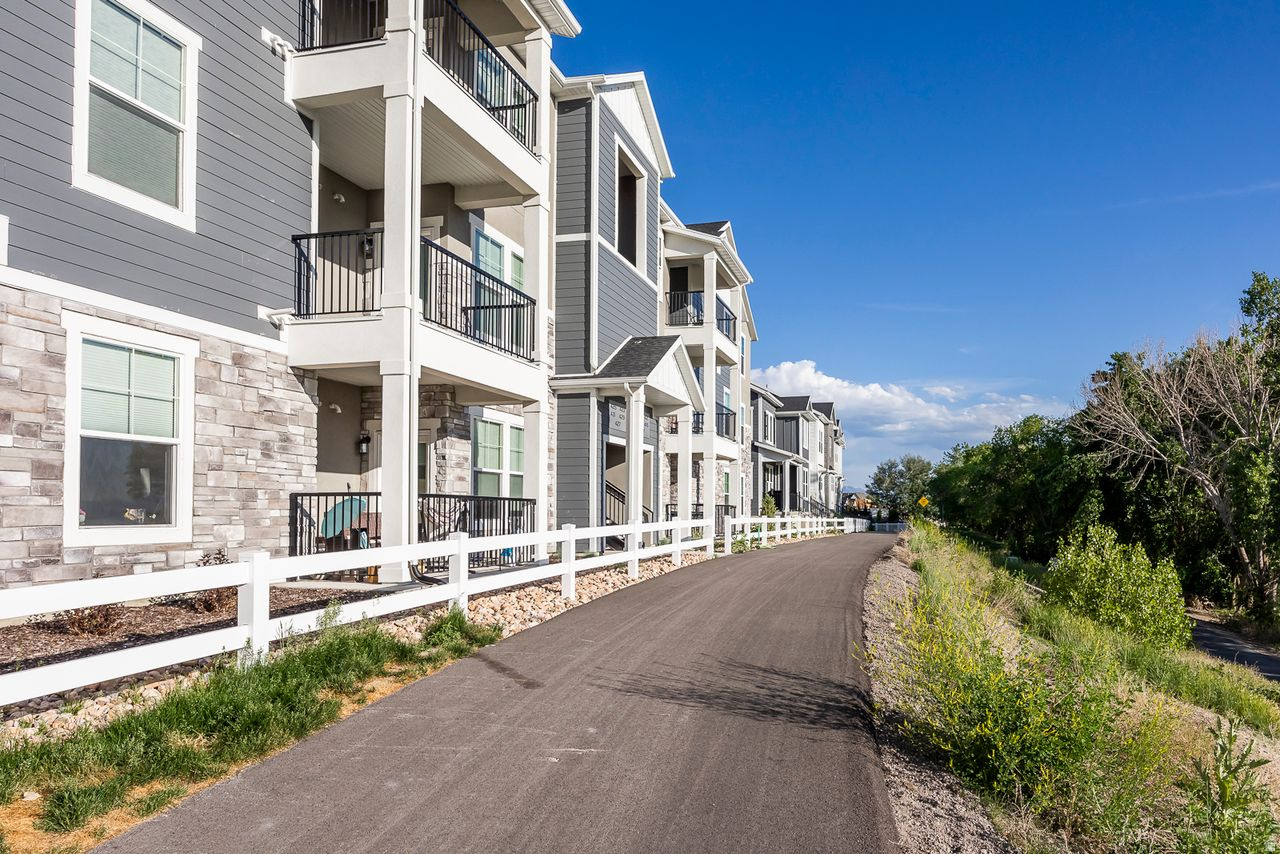 TOWN CENTER CONDO - Residential