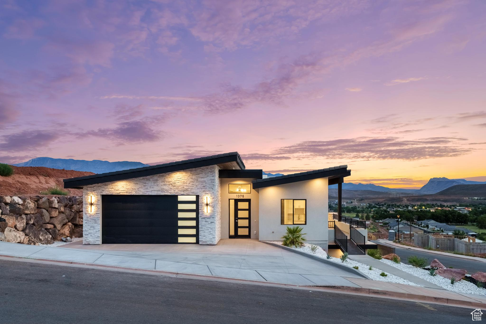 HILLSIDE ESTATES - Residential