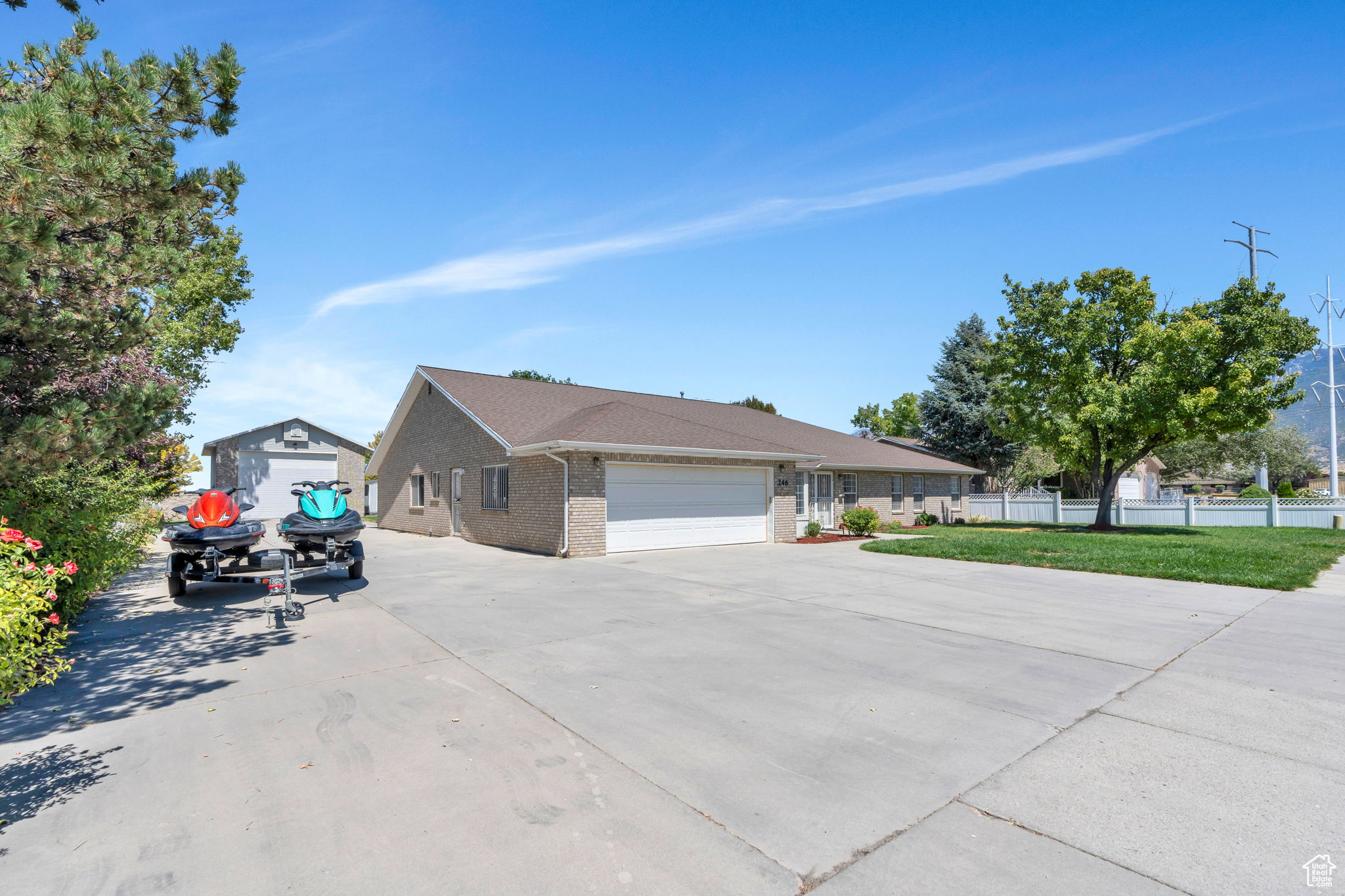 GREENFIELD FARMS - Residential