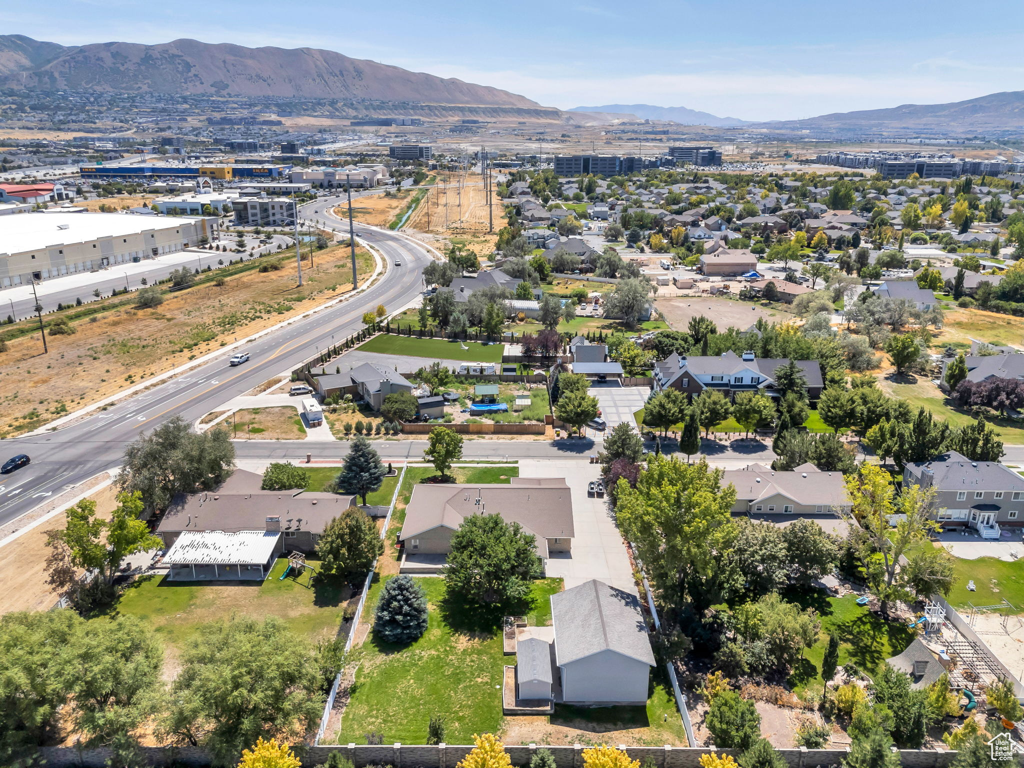 GREENFIELD FARMS - Residential