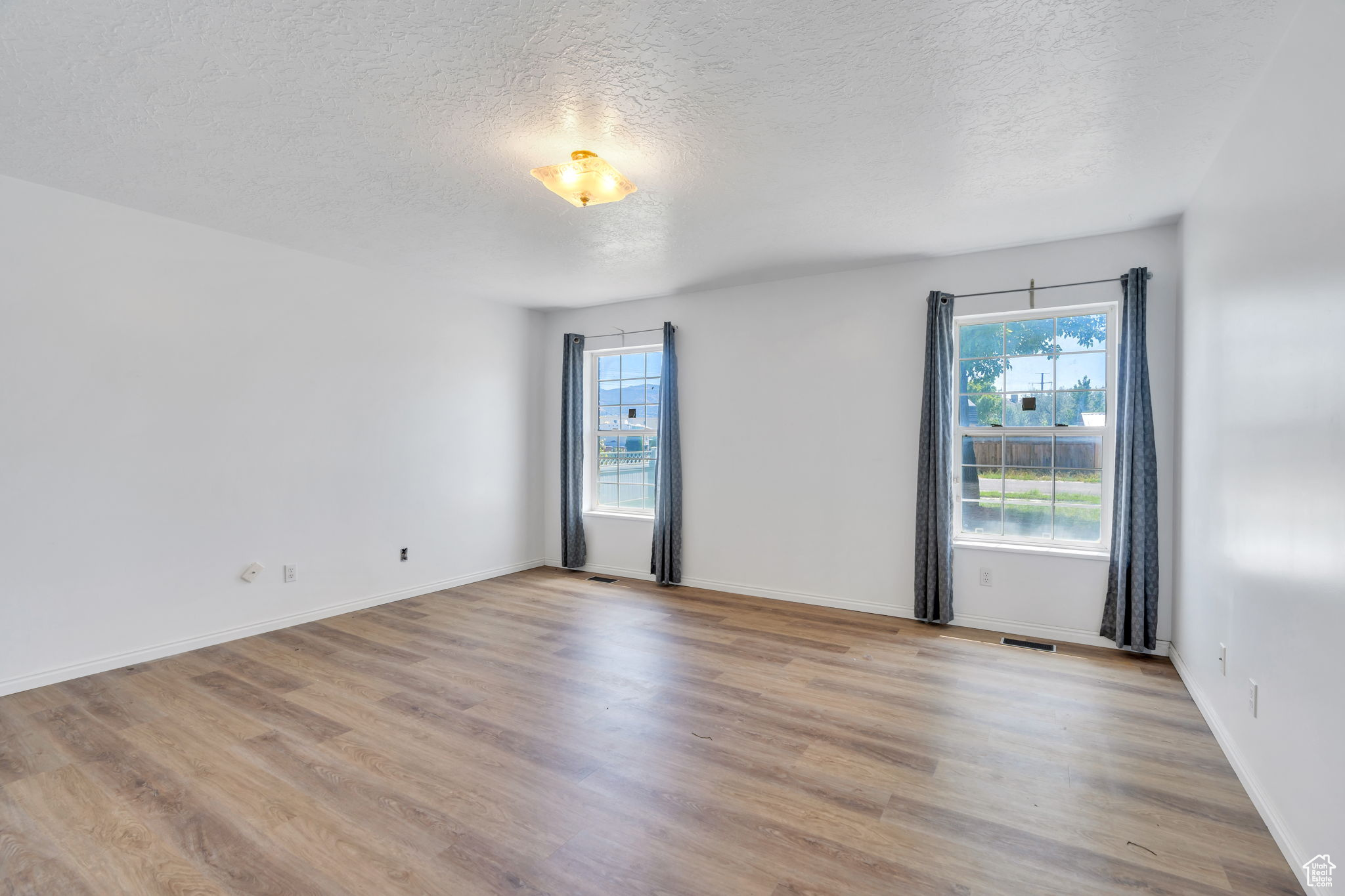 GREENFIELD FARMS - Residential