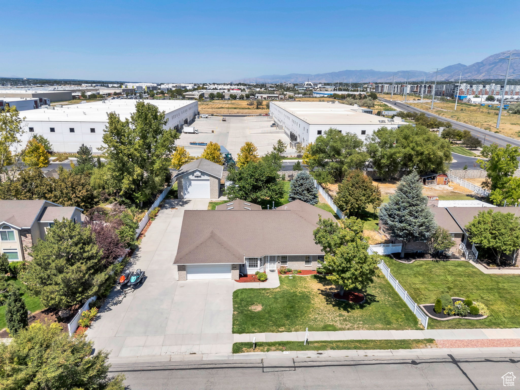 GREENFIELD FARMS - Residential