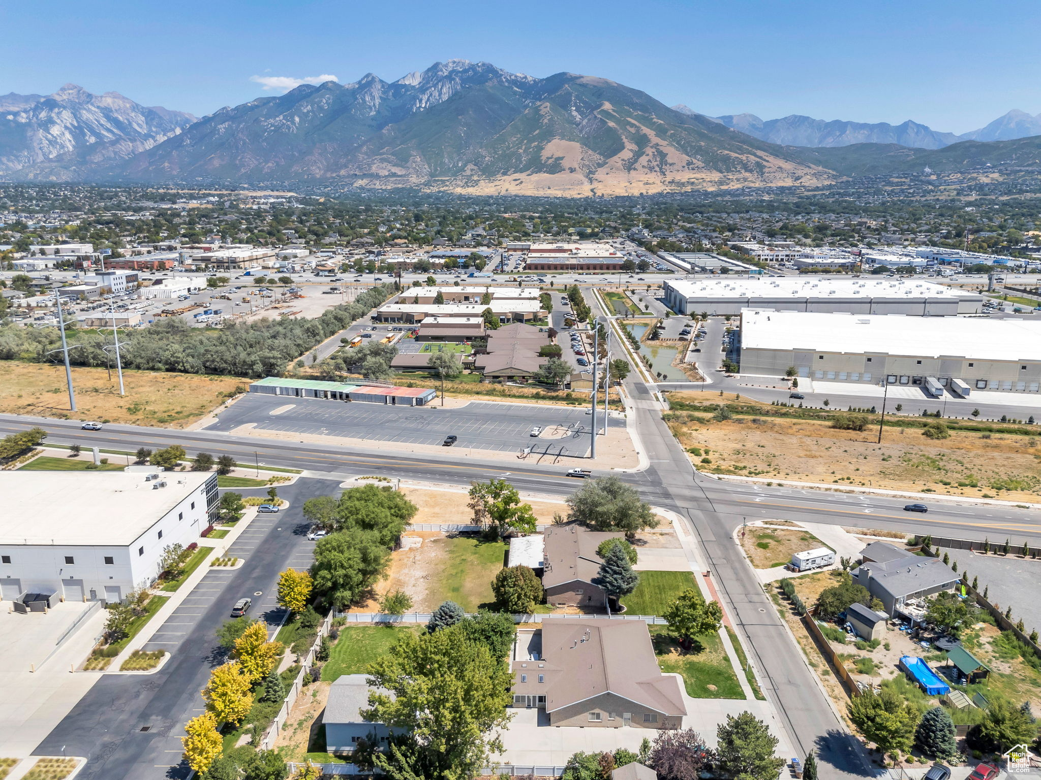 GREENFIELD FARMS - Residential