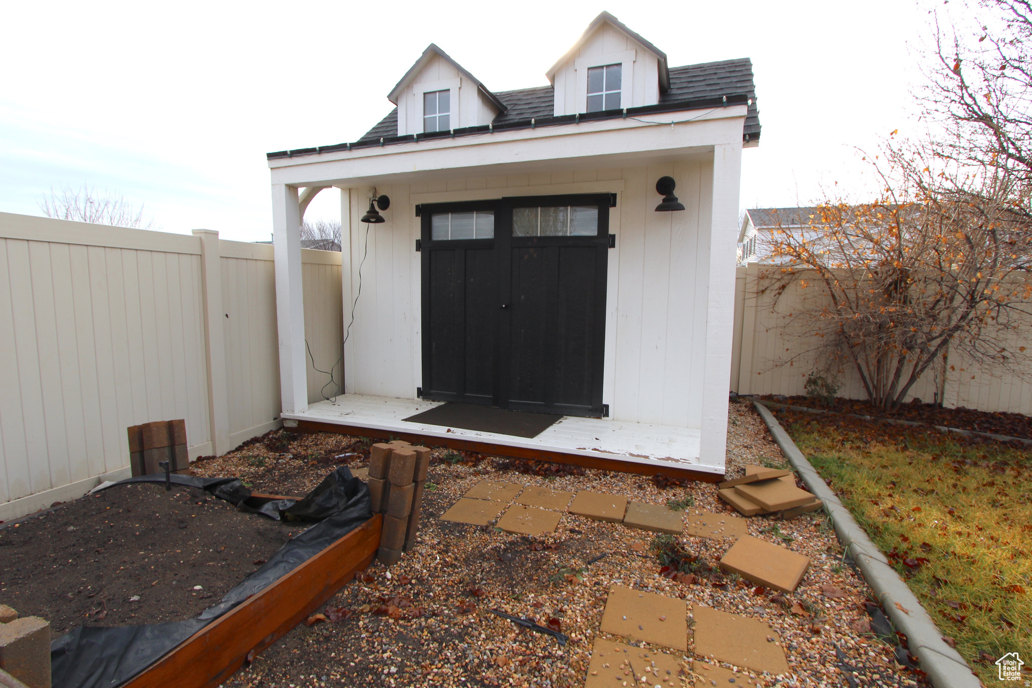 GRAYS FARM - Residential