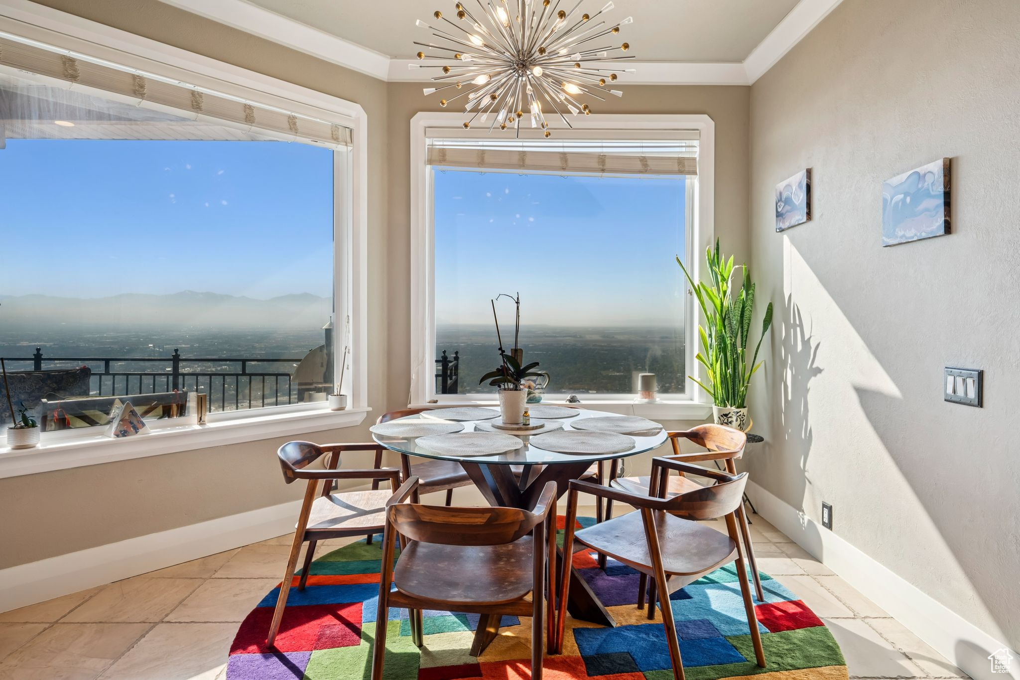 DORCHESTER POINTE - Residential