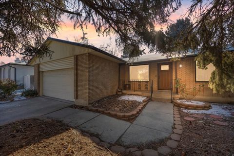 Photo of 1630 E PLATA WAY, Sandy, UT 84093 (MLS # 2130456)