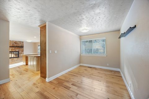 Tiny photo for 1630 E PLATA WAY, Sandy, UT 84093 (MLS # 2130456)