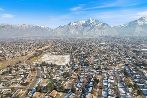 Tiny photo for 1630 E PLATA WAY, Sandy, UT 84093 (MLS # 2130456)