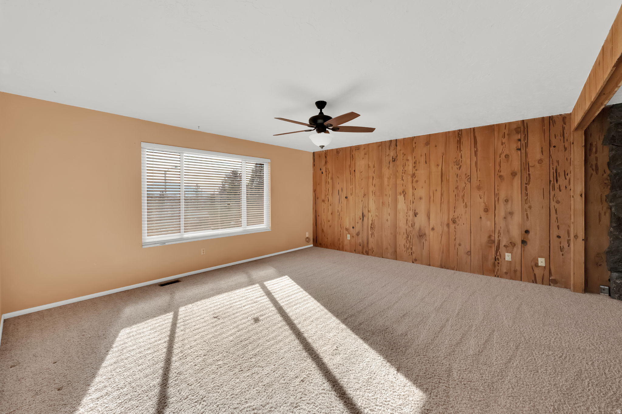 CLARMONT PLAZA - Residential