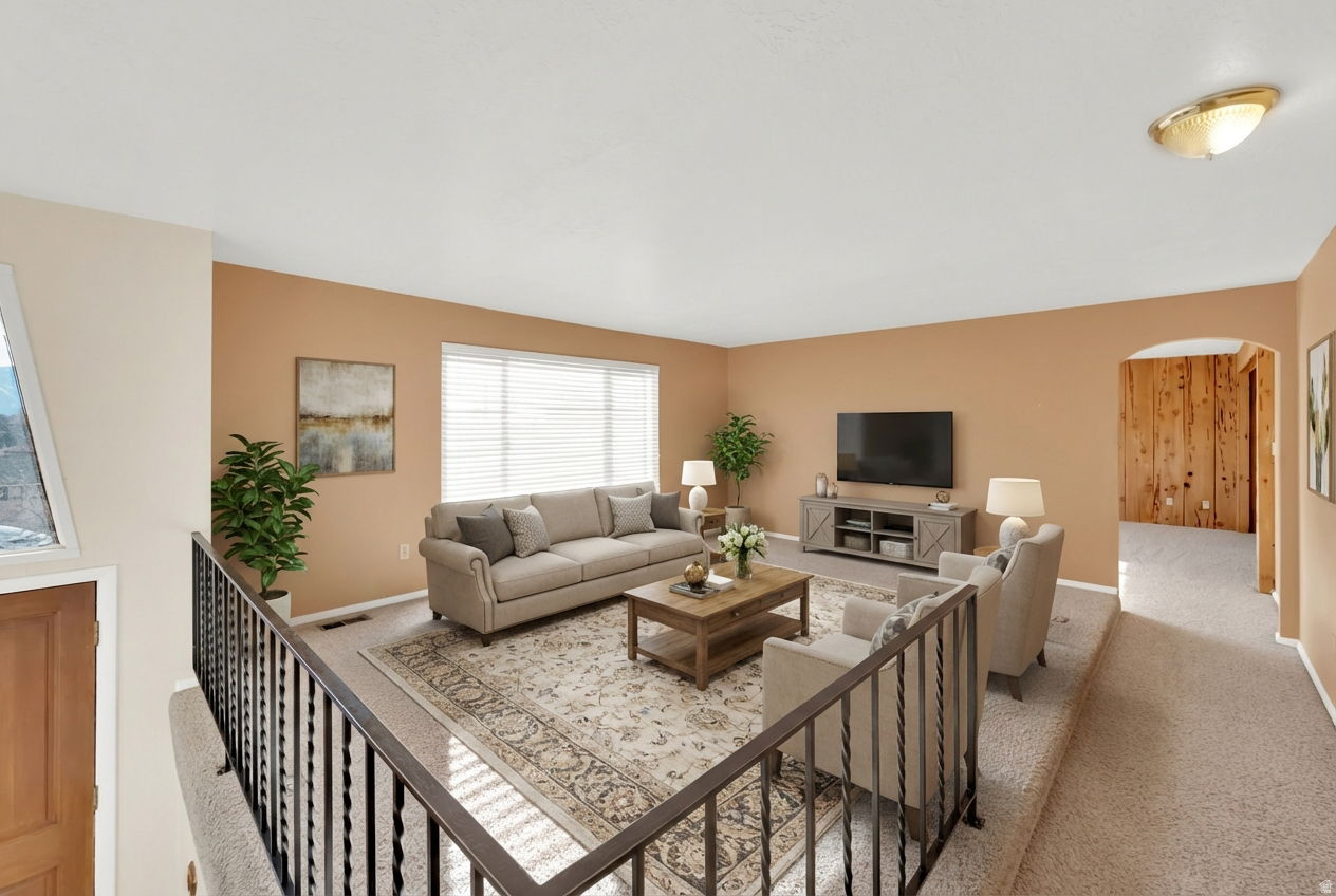 CLARMONT PLAZA - Residential