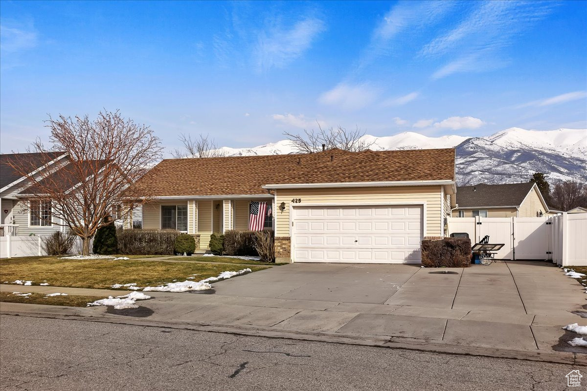 435 S Larkin Ln, Kaysville, Utah image 2