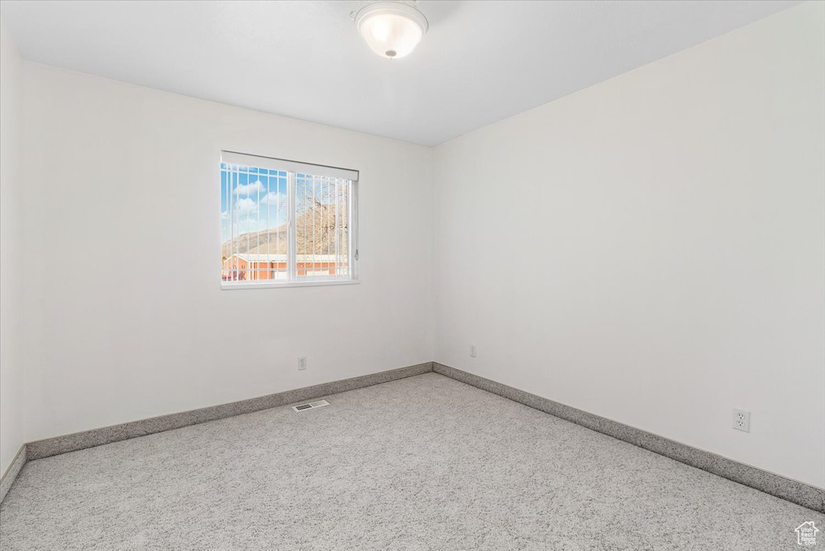68 E 100, Nephi, Utah image 35