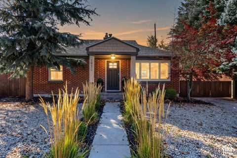 Photo of 1920 E REDONDO AVE, Salt Lake City, UT 84108 (MLS # 2192017)