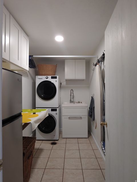 Tiny photo for 2616 E BONNEVILLE TER S, Ogden, UT 84403 (MLS # 2133624)