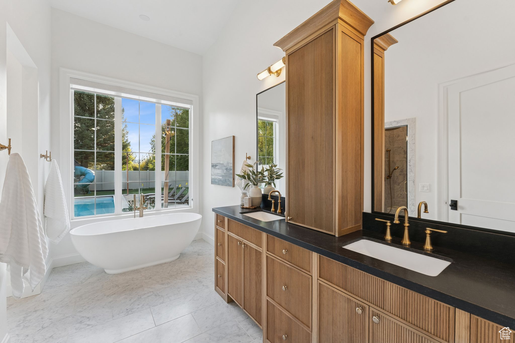 BURGERMIESTER ESTATE - Residential