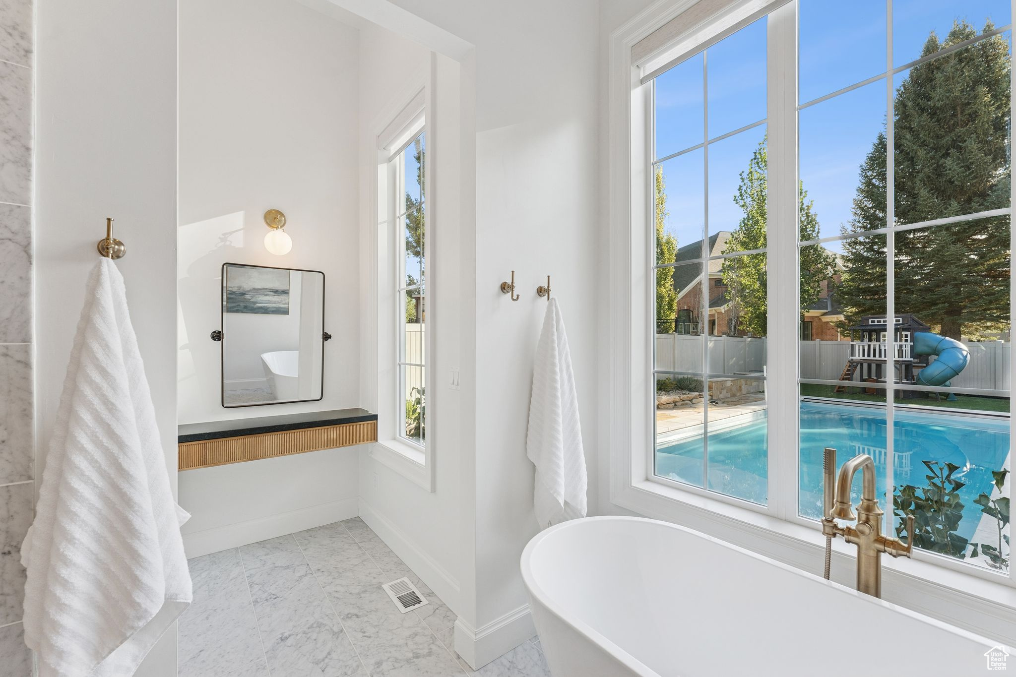 BURGERMIESTER ESTATE - Residential