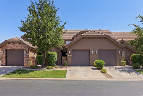 Townhouse For Sale - 4149 E Torrey Pines Dr<br/> Washington, UT 84780